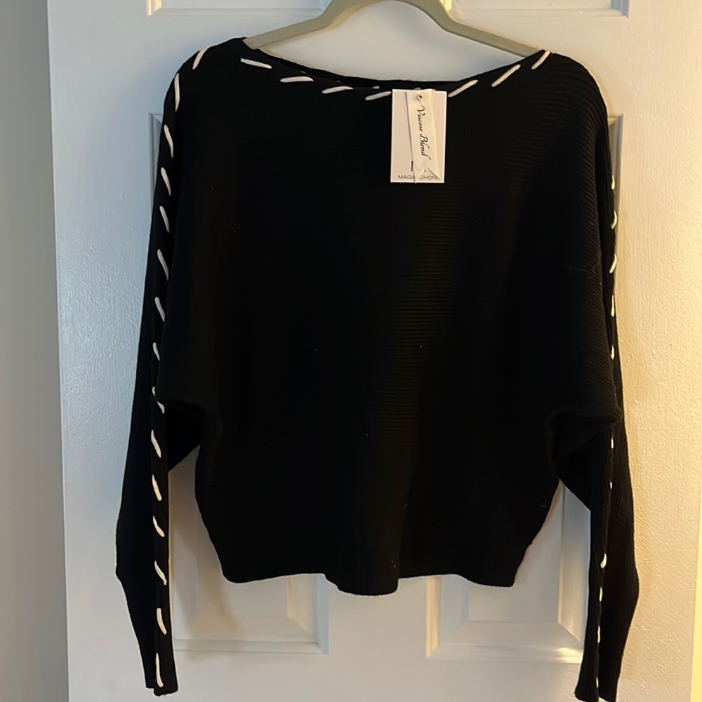 NWT Black Magaschoni Sweater with white stitch accent, size large